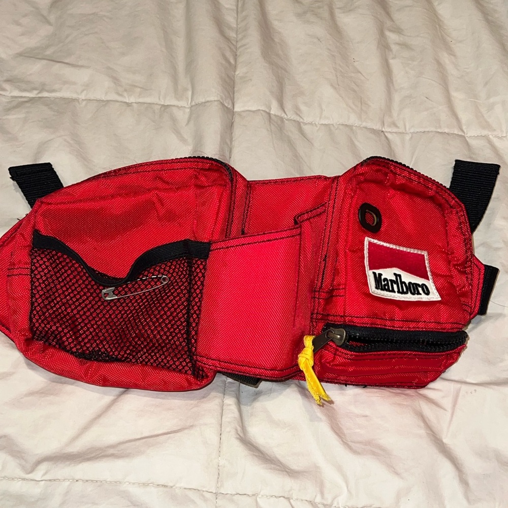 Marboro adventure pack.